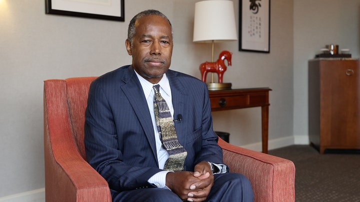 Dr. Ben Carson finds recession talking points 'humorous'