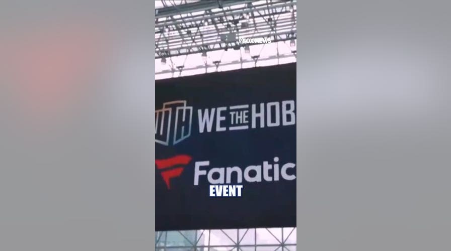 Tom Brady, LeBron, Jeter UNITE ar Fanatics Fest