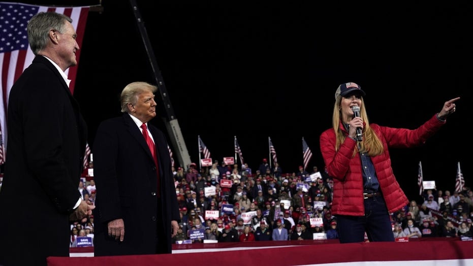 Trump Warns Georgia Voters, 'If You Don't Vote, The Socialists And The ...