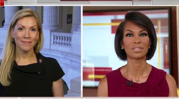 GOP Rep. Van Duyne responds to Texas Democrat: Democracy is 'showing up and doing your job'