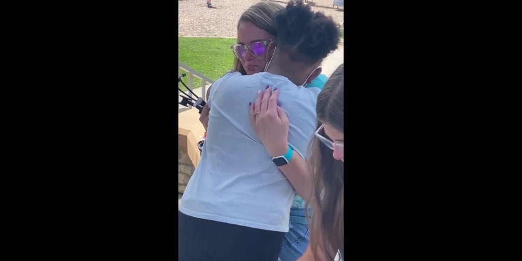 Mother hears heart of her deceased daughter beating in organ recipient's body