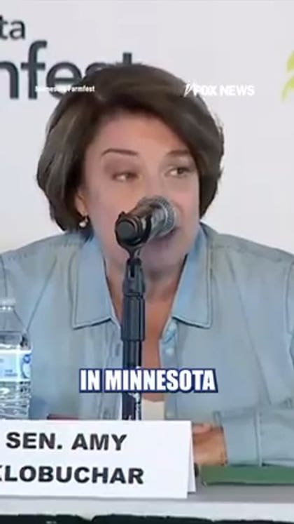 Amy Klobuchar stunned as audience erupts with boos: 'Wow'