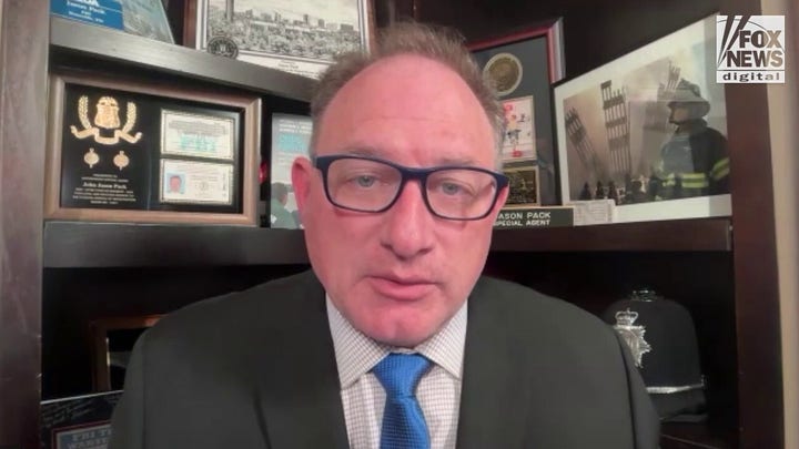 'Negotiators want to buy time and slow things down' in Tenn. pastor hostage situation: retired FBI agent