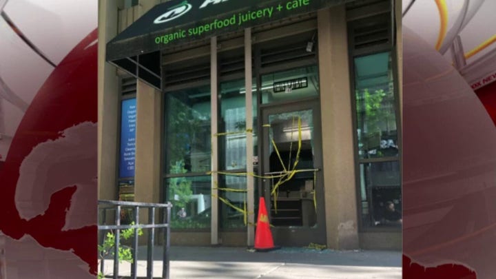 <strong>Chicago juice shop vandalized during George Floyd protests</strong>