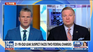 Trump attorney Tim Parlatore weighs in on charges for intel leak suspect - Fox News