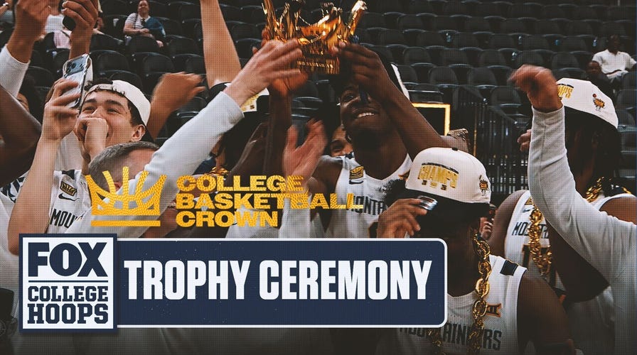 West Virginia's trophy ceremonial pursuing triumph of The Crown Championship 🏆 FOX College Hoops