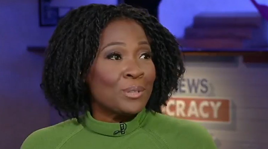 Fmr. Hillary Clinton Adviser: I'm disgusted to see no diversity on Democrat stage