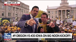 Matt Leinart warns weather may be a factor in pivotal Iowa-Oregon game