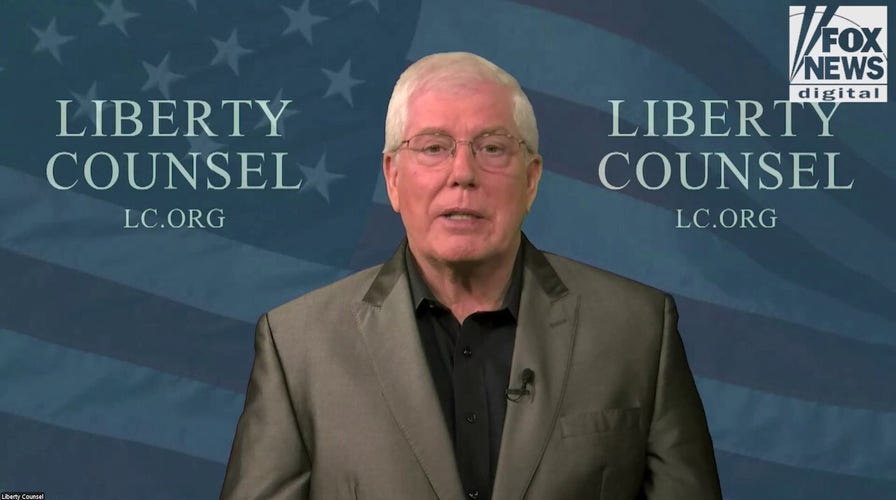 Kim Davis' lawyer says Supreme Court has 'good chance' of hearing case urging same-sex marriage be overturned