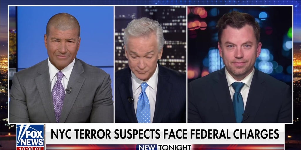 Democrats are holding transportation safety ‘hostage,’ former deputy White House counsel says