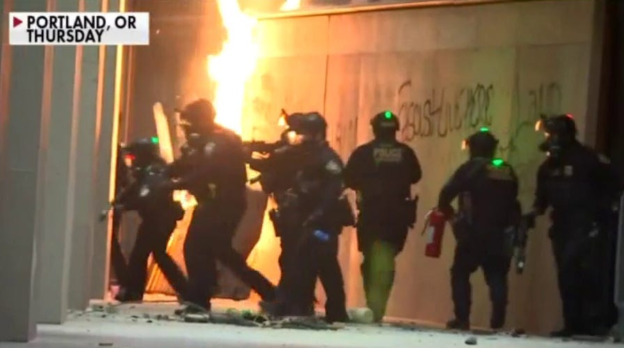 Antifa attacks federal courthouse in Portland as chaos continues