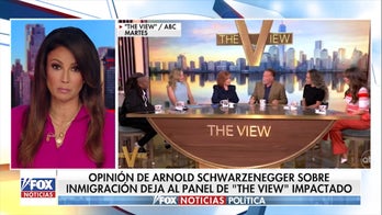 Schwarzenegger desafía la narrativa de "The View" sobre la inmigración.