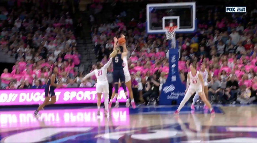 Paige Bueckers drills jump shot OVER TWO DEFENDERS, extending UConn's lead over Creighton