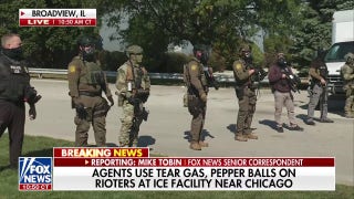 Protest turns violent outside Illinois ICE facility