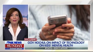 Hochul defends cellphone ban in NY public schools, calls out ‘distraction devices’