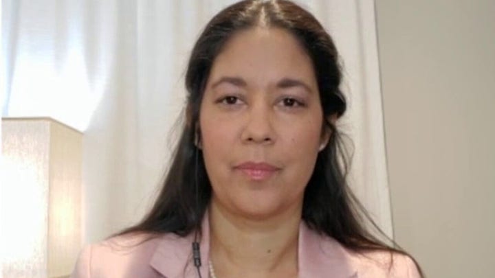 Daughter whose mother died in a nursing home seeks answers from Cuomo