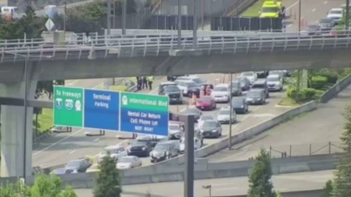 Three people injured in car crash at Seattle-Tacoma airport