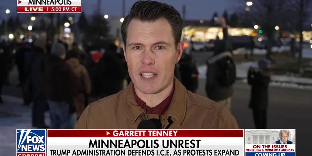 Trump administration stands by I.C.E. as Minneapolis protests intensify