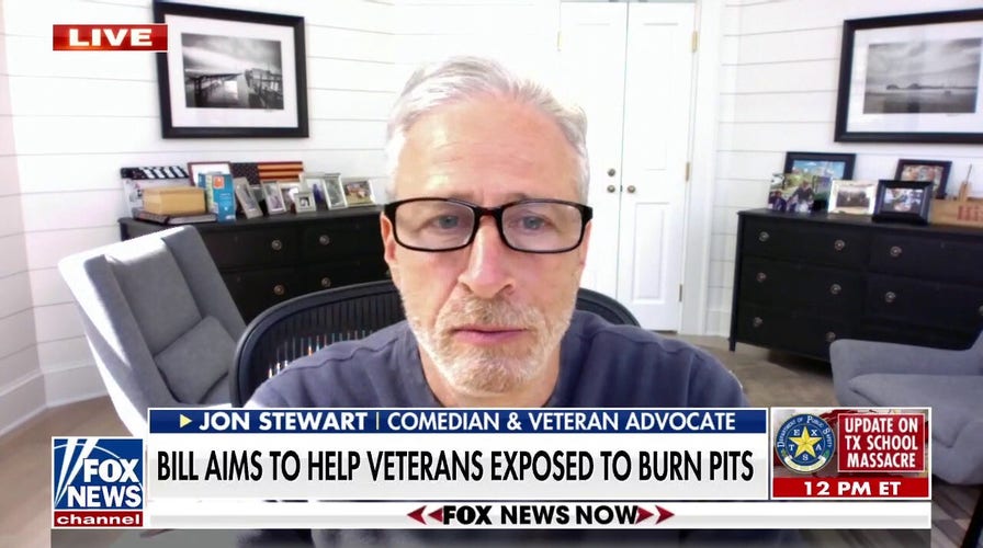 Jon Stewart pushes bill to help veterans exposed to burn pits