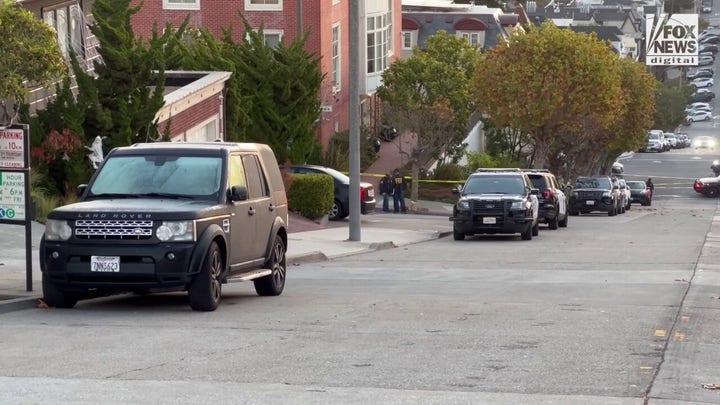 San Francisco police maintain perimeter around Pelosi home after home invasion