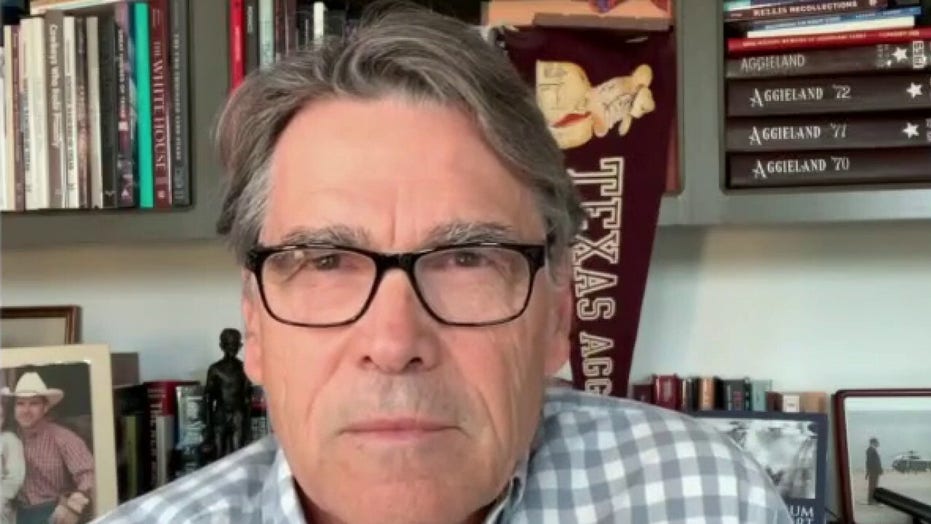 Rick Perry: Biden sending message to cartels that ‘it’s OK to sexually traffic children’ across border