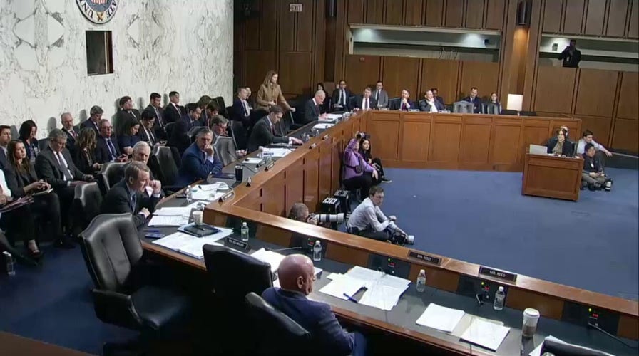 Ratcliffe, Senate Democrat face off during heated intel committee exchange