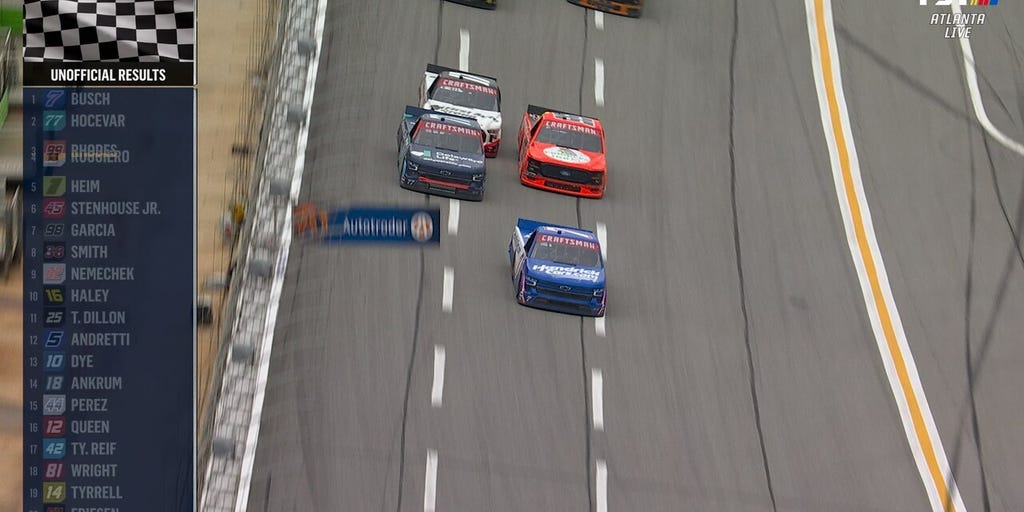 FINAL LAPS: Kyle Busch holds off Ben Rhodes and Carson Hocevar to win Fr8 Racing 208 | NASCAR on FOX