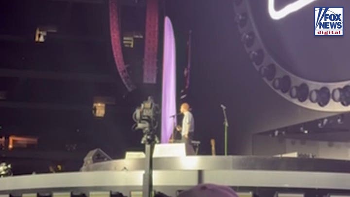 Ed Sheeran addresses Macklemore controversy at his first concert since his opening acts dropped out