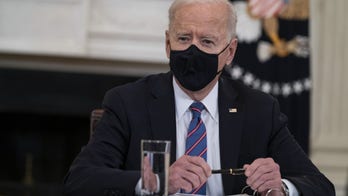 Biden asks for volunteer help at border to assist with migrant surge