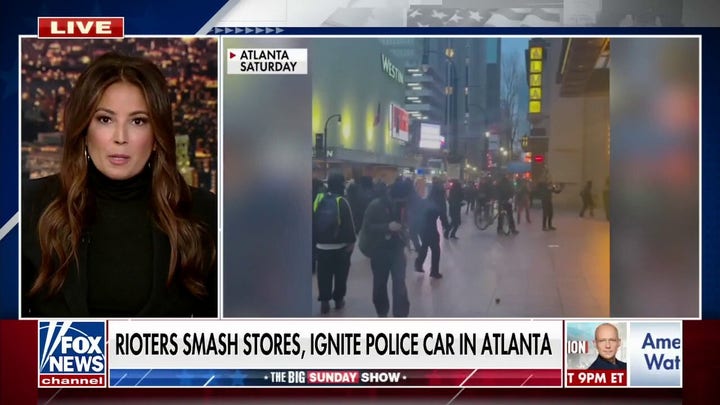 Julie Banderas: Really? Antifa protesters lighting cop cars on fire is nonviolent?