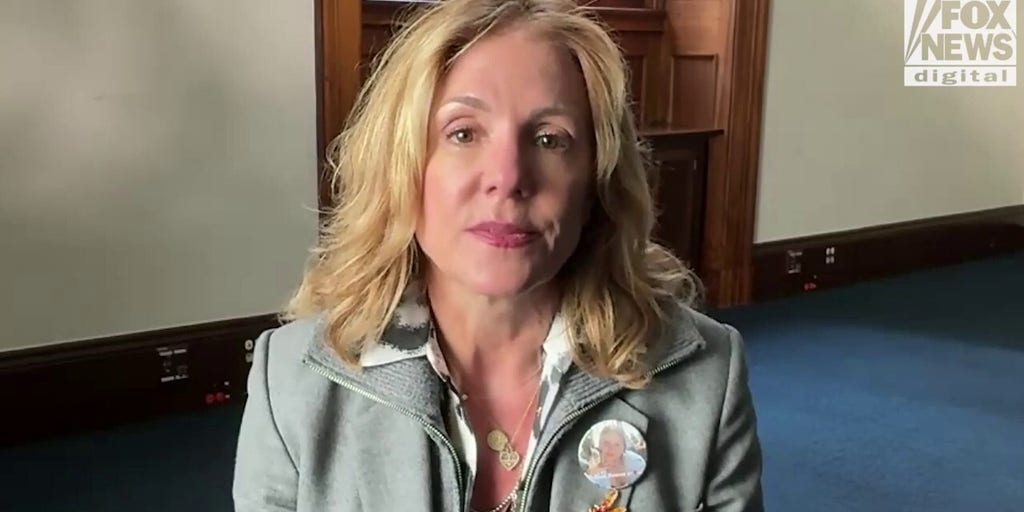 Mom who blames Instagram for daughter’s death calls on Congress to pass online safety legislation