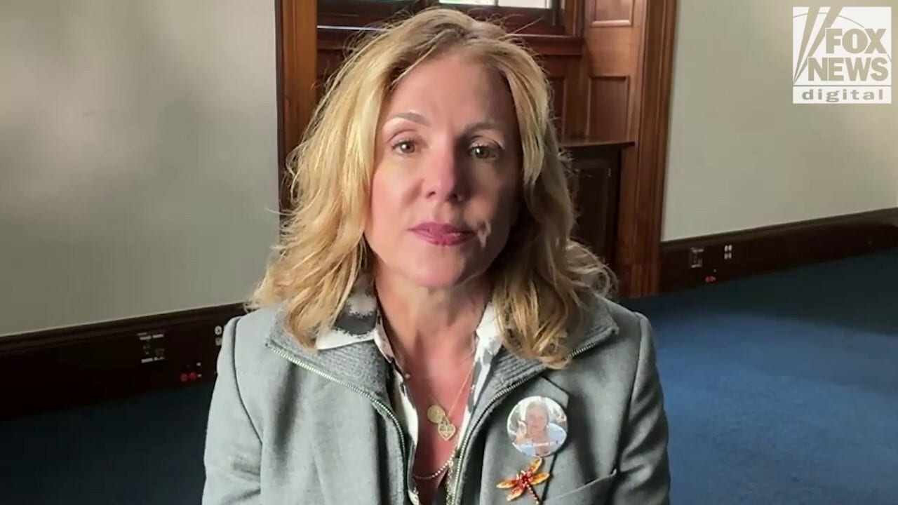 Mom who blames Instagram for daughter’s death calls on Congress to pass online safety legislation