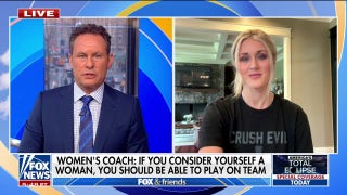 Riley Gaines slams SC women's basketball coach: 'Doesn't have the courage to stand with women' - Fox News