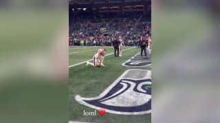 Olivia Culpo shares video of 49ers star appearing to pray on field before Thanksgiving Day game - Fox News