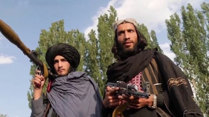 $  85B por valor de armamento ahora bajo el control de los talibanes