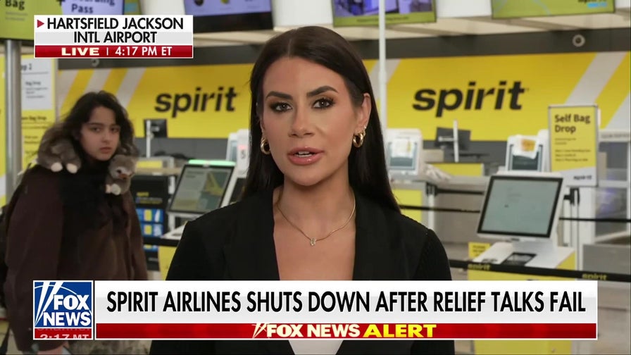 Spirit Airlines shuts down after relief talks fail, leaving travelers scrambling