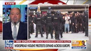 Las protestas violentas se extienden por toda Europa mientras los disturbios se extienden por Francia