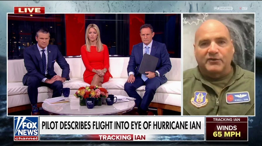 Storm Hunter Describes 'Unnerving' Flight into Eye of Hurricane Ian