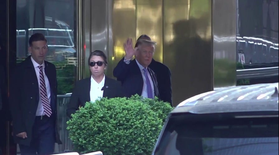 Trump leaves Trump Tower for Day 8 of NY trial