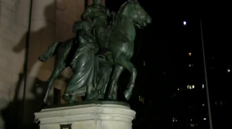 Teddy Roosevelt statue defies 'cancel culture' outside NYC museum