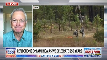 Gary Sinise analyzes record US military recruitment