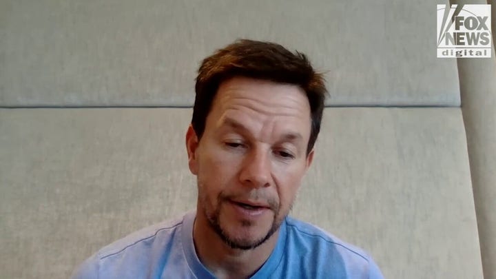 Mark Wahlberg starts his day with a prayer 