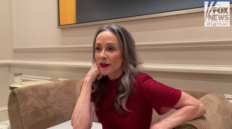 Patricia Heaton habla de la "necesidad de hacer algo más" tras el 7 de octubre