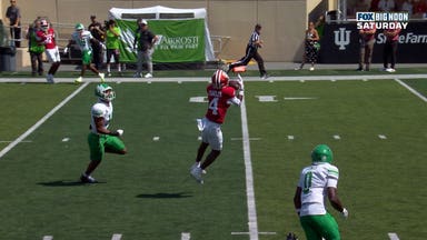 Josh Hoover finds Davion Chandler for 42-yard touchdown, his FOURTH of the game, as Indiana extends lead over North Texas