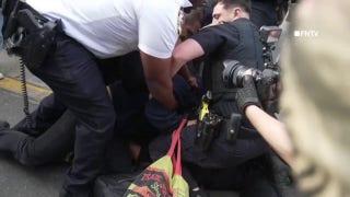 Anti-Israel agitators brawl with police near Brooklyn College in NYC