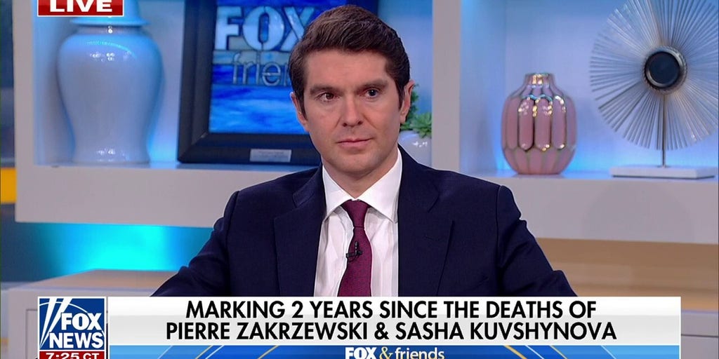 Ben Hall honors Fox News journalists who died in Russian strike: ‘We won't stop’ reporting | Fox News Video