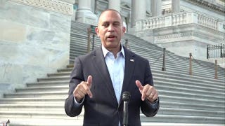 Jeffries vows Democrats will use War Powers to block Trump's conflict with Iran if they win majority