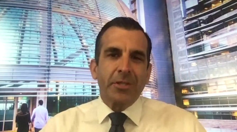 San Jose mayor apologizes for flouting COVID rules on Thanksgiving