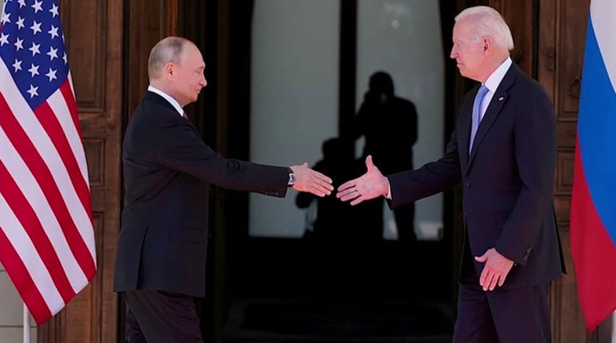 Biden pressured to respond to Russian cyberattacks