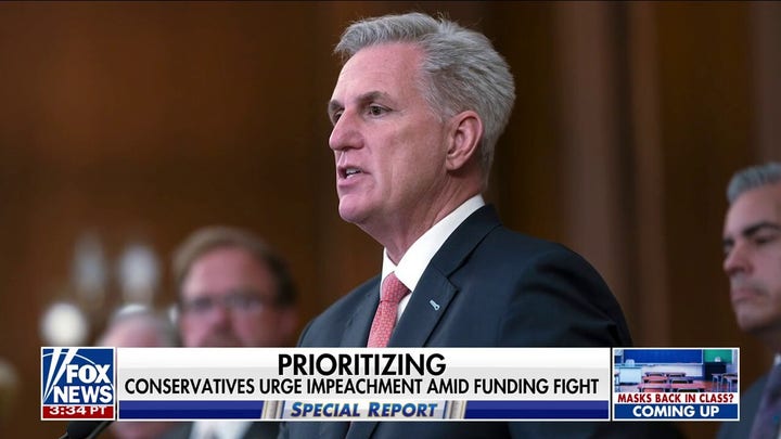  McCarthy juggles spending fight and potential impeachment